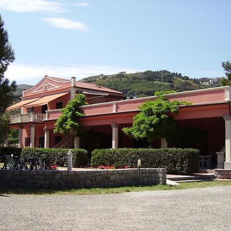 Pozzo Al Moro Village Marina di Campo Bagian luar foto