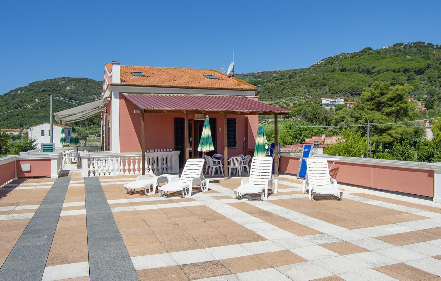 Pozzo Al Moro Village Marina di Campo Bagian luar foto